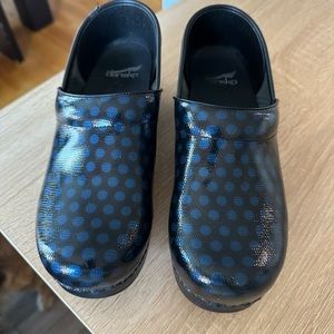 Dansko Gently Worn Black w/Blue Polka Dot (top edge back right shoe small tear)